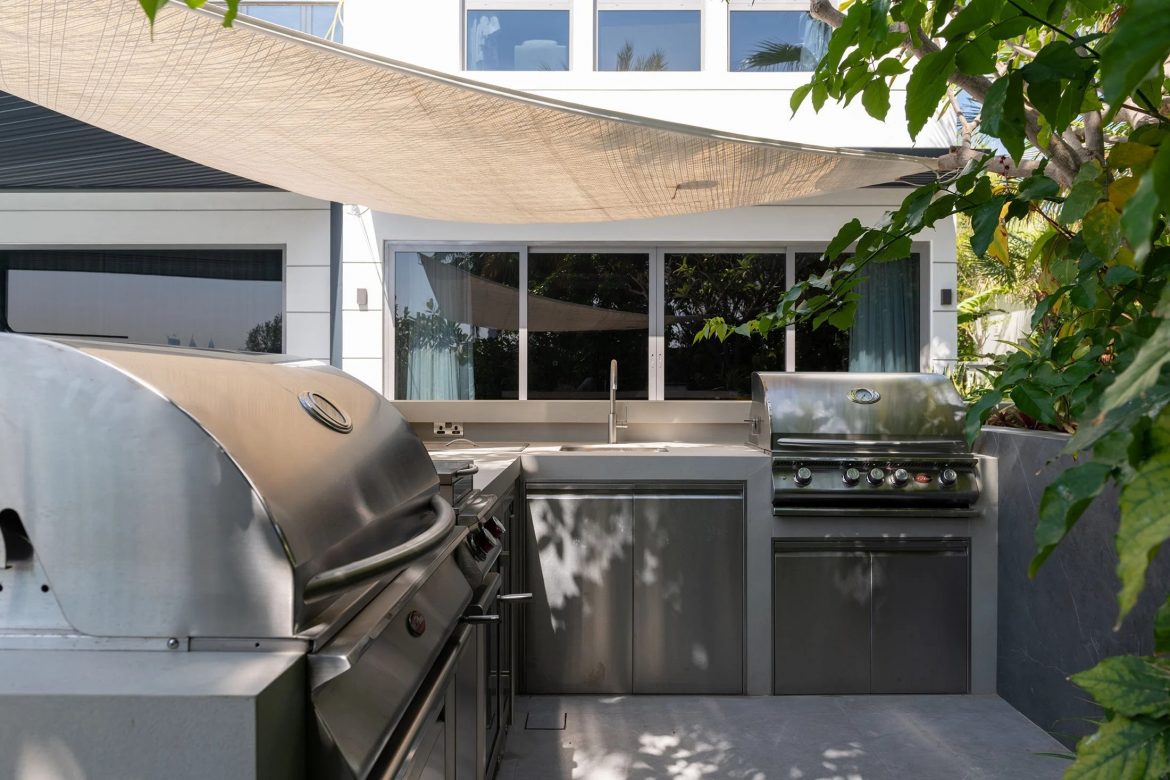 Luxury Outdoor Kitchen Designs Shaping Outdoor Living